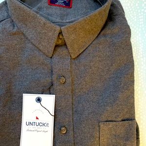New unworn Untuckit Shirt with Tags